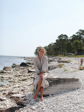 Ladda upp bild till gallerivisning, Frottébadrock i ekologisk bomull, Beige