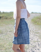 Load image into Gallery viewer, Eco skirt short, blue stripe
