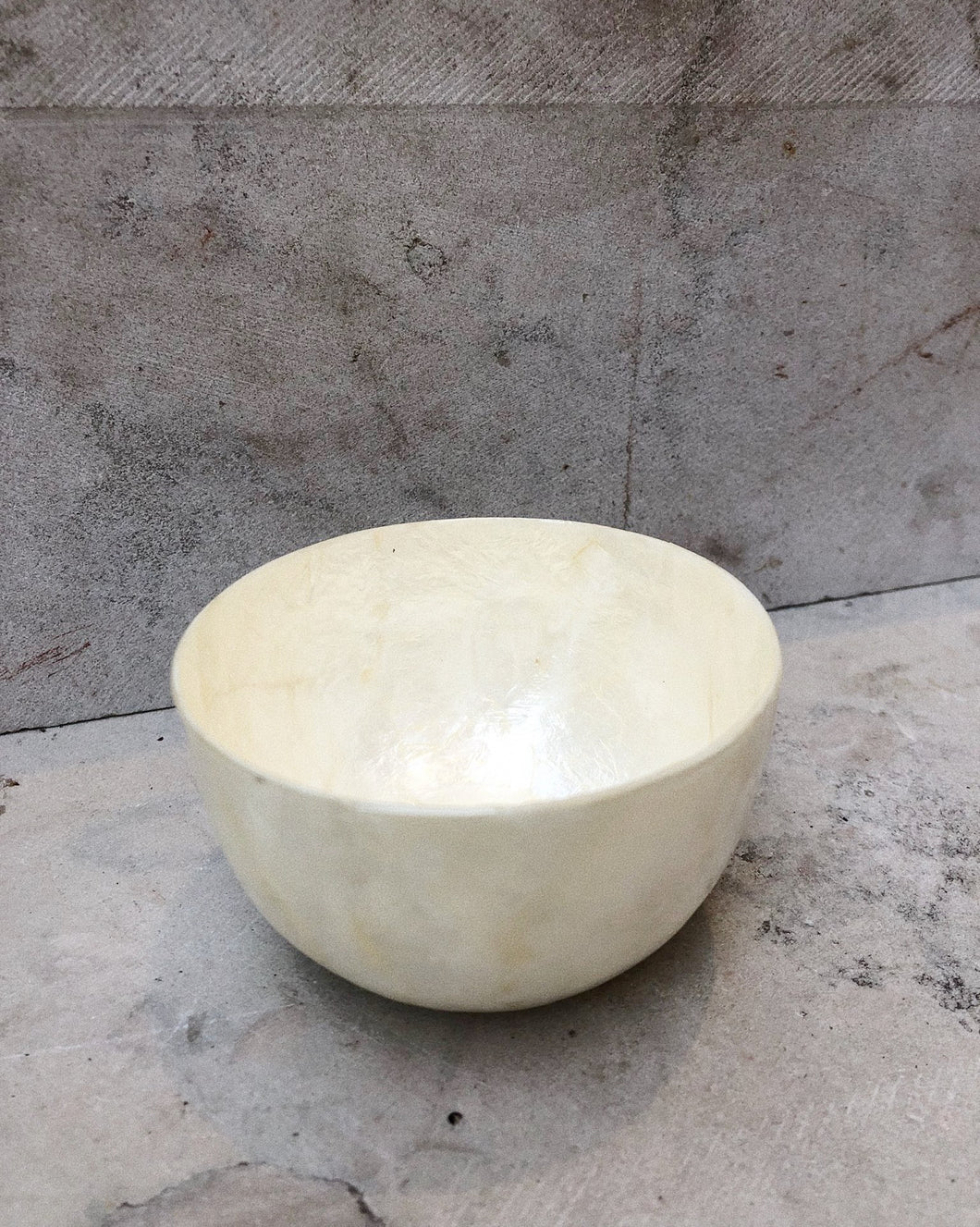 Mini bowl, Capiz shell