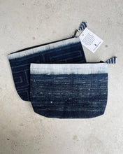 Load image into Gallery viewer, Toiletry bags, Indigo coloured
